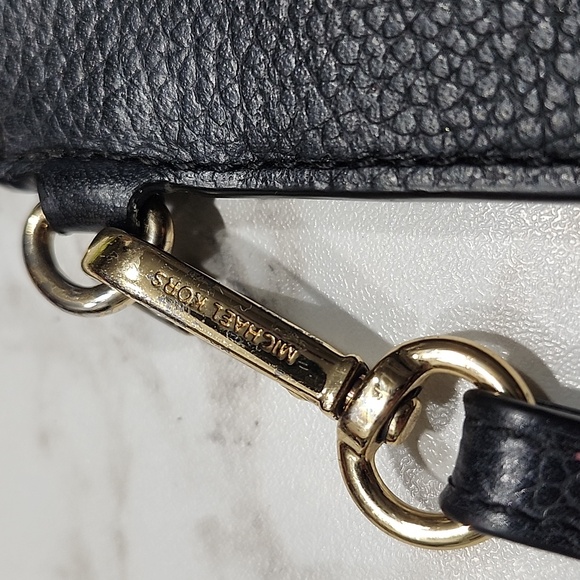 Michael Kors Wristlet - Picture 3 of 11